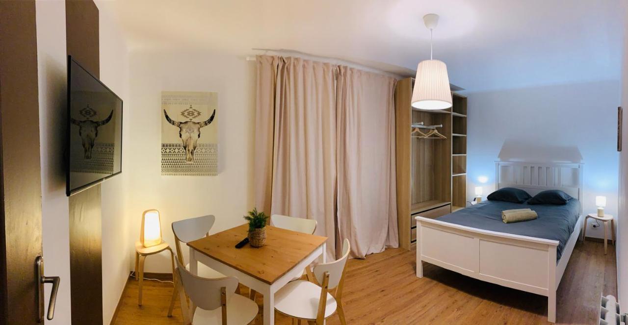Rose Appartement Manosque Eksteriør billede